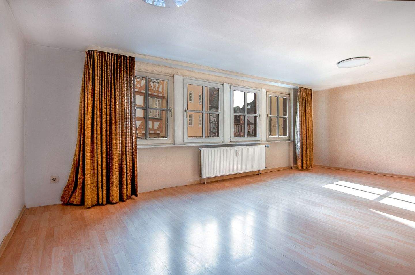 Immobilie in Aschaffenburg - Historisches Gasthaus am Dalberg - Bild 3