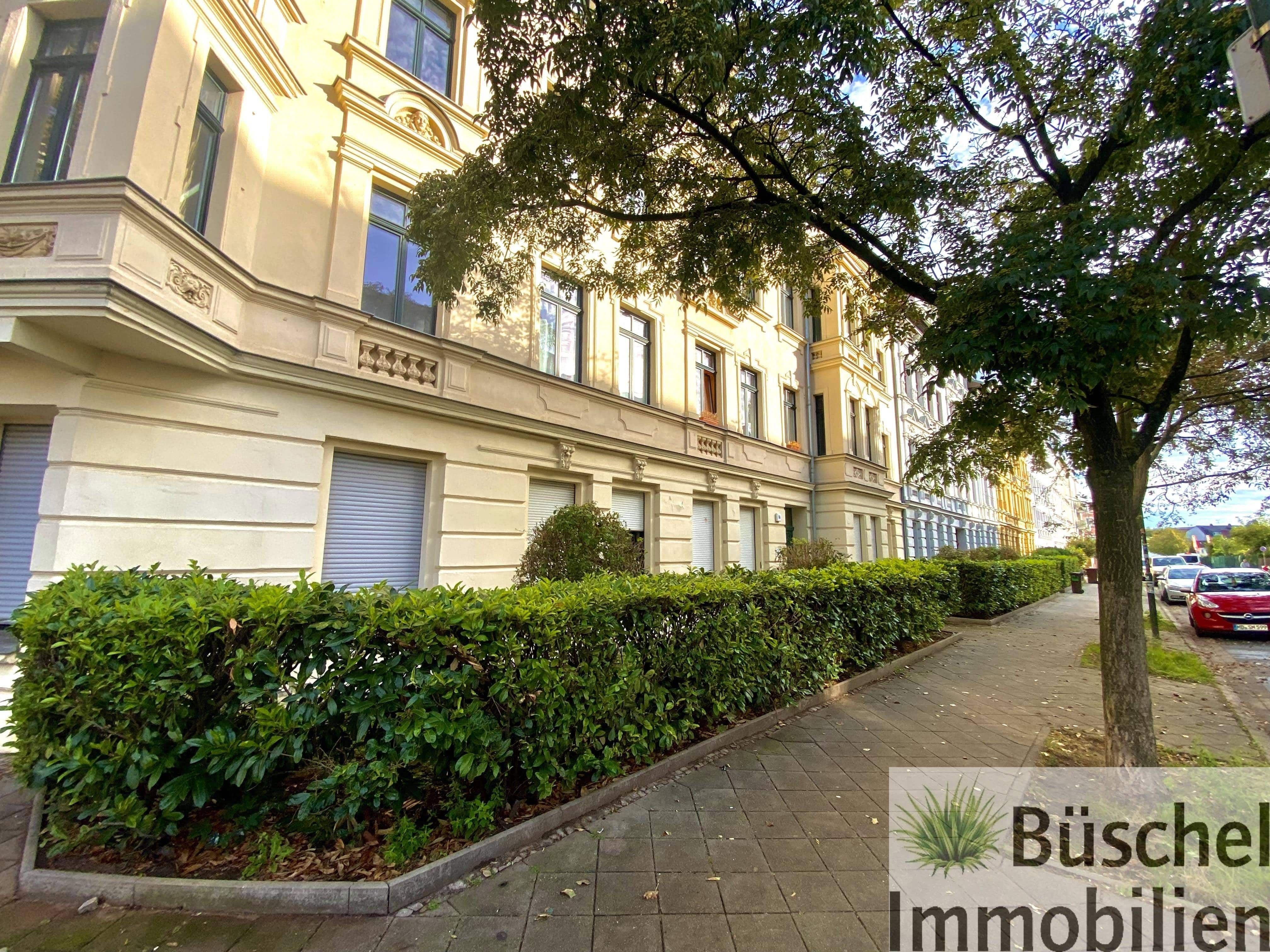 Wohnung zur Miete 472 € 3 Zimmer 85,9 m²<br/>Wohnfläche 3.<br/>Geschoss ab sofort<br/>Verfügbarkeit Wolfenbütteler Straße 14 Wormser Platz Magdeburg 39112