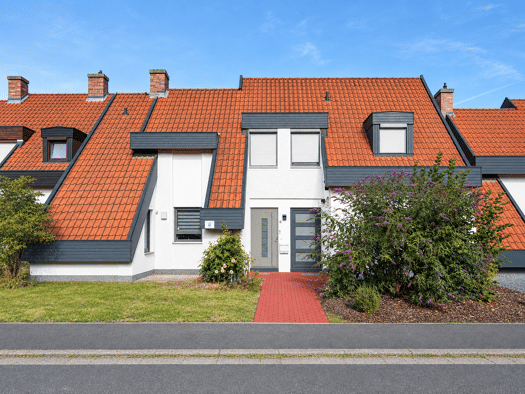 Reihenmittelhaus zum Kauf 529.000 € 6 Zimmer 221 m² 500 m² Grundstück Röthlein Röthlein 97520