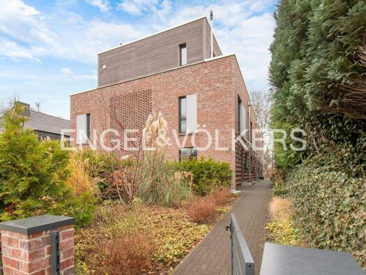 Reihenmittelhaus zum Kauf 1.650.000 € 6 Zimmer 167 m² 1.302 m² Grundstück Alsterdorf Hamburg 22297