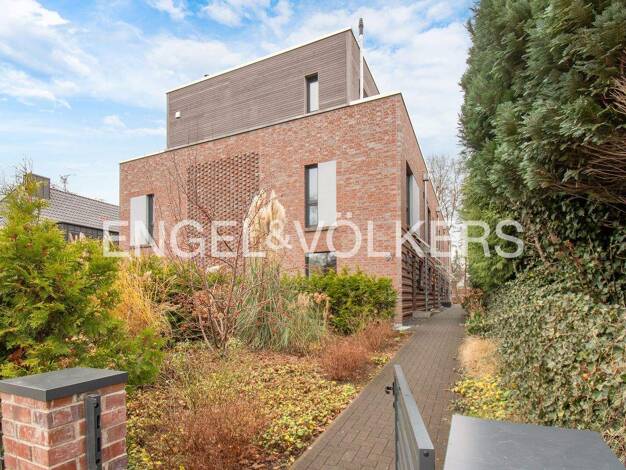 Reihenmittelhaus zum Kauf 1.650.000 € 6 Zimmer 167 m² 1.302 m² Grundstück Alsterdorf Hamburg 22297