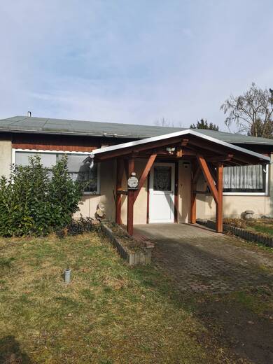 Haus zum Kauf 159.000 € 120 m² 1.964 m² Grundstück Gossa Muldestausee 06774