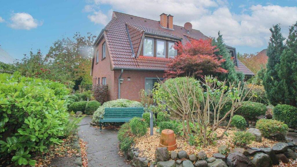 Doppelhaushälfte zum Kauf 690.000 € 4 Zimmer 106,1 m² 380,1 m² Grundstück Strande 24229