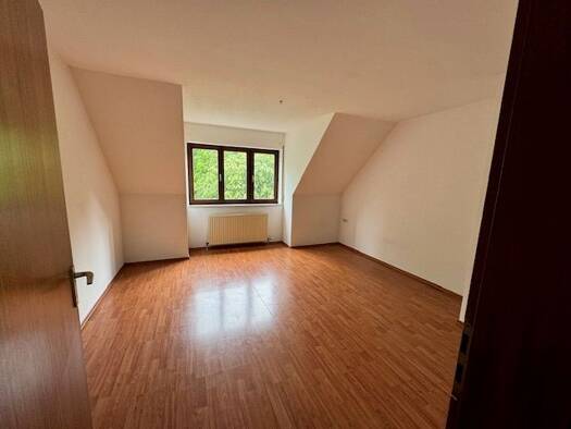 Wohnung zum Kauf 197.000 € 3 Zimmer 73 m² 2. Geschoss frei ab 01.09.2026 Tailfingen Albstadt 72461