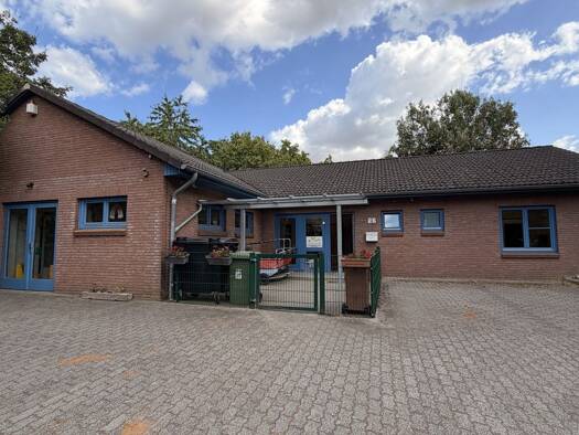 Haus zum Kauf 445.000 € 1.920 m² Grundstück Laboe 24235