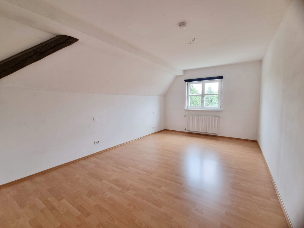 Wohnung zur Miete 700 € 3 Zimmer 79 m²<br/>Wohnfläche 2.<br/>Geschoss ab sofort<br/>Verfügbarkeit Wendelstein Wendelstein 90530