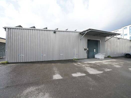Lagerhalle zur Miete 6 € 30 m² Lagerfläche teilbar ab 30 m² West Ratingen 40878