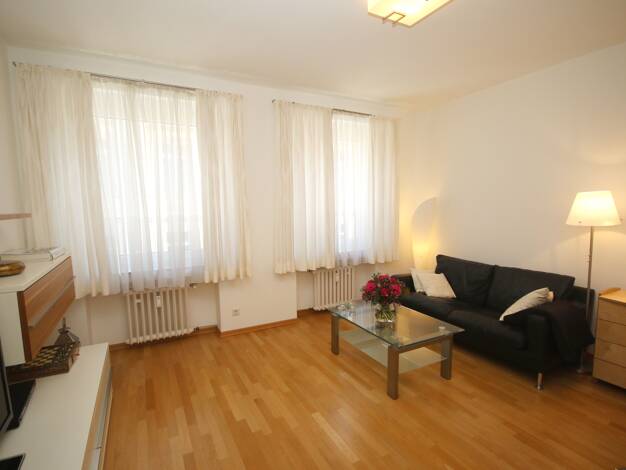 Wohnung zur Miete Wohnen auf Zeit 2.900 € 2 Zimmer 61 m² frei ab sofort Carlstadt Düsseldorf 40213