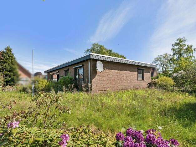 Bungalow zum Kauf 365.000 € 4 Zimmer 102,2 m² 666 m² Grundstück Bad Bramstedt 24576