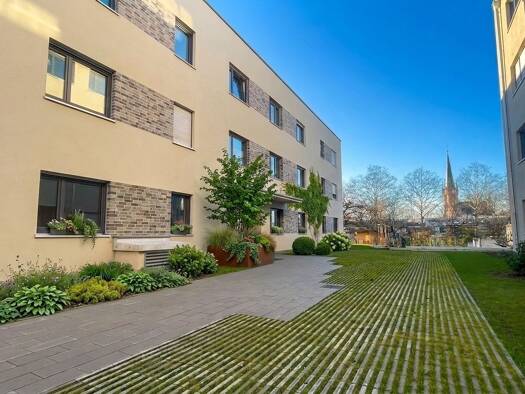 Wohnung zur Miete 1.049 € 3 Zimmer 73,4 m² 5. Geschoss Friedensstraße Leipziger Vorstadt Ortsamtsbereich Neustadt 01097
