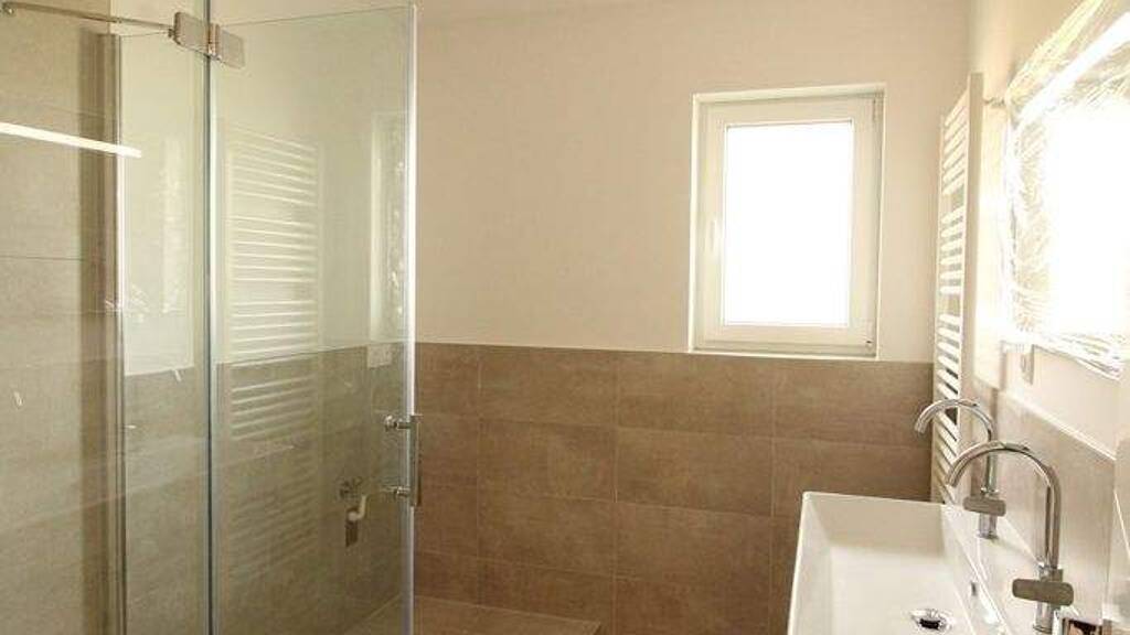 Wohnung zur Miete 1.430 € 4 Zimmer 130,6 m² 1. Geschoss frei ab 01.04.2026 Großostheim 63762