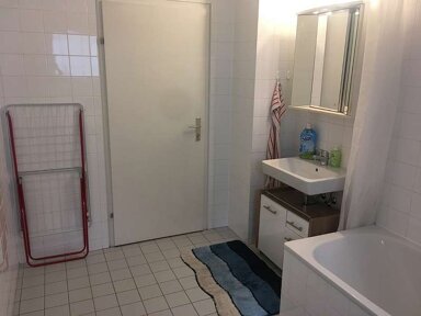 Wohnung zur Miete 670 € 2 Zimmer 62 m² Königsträßle 96 Achalm Reutlingen 72766