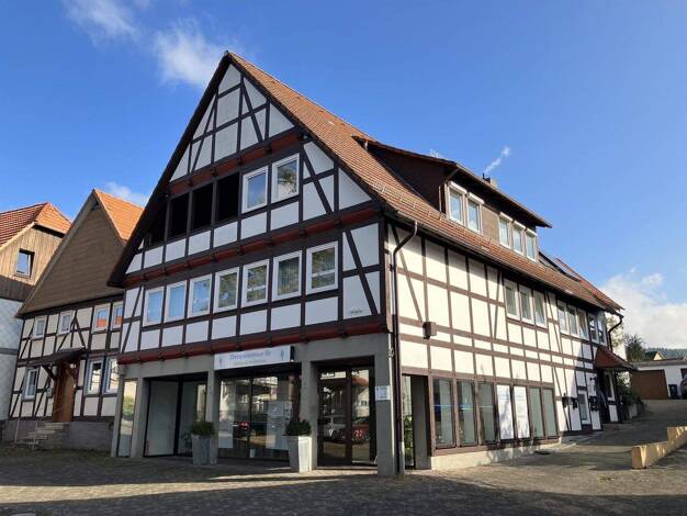 Mehrfamilienhaus zum Kauf 199.000 € 29 Zimmer 587 m² 993 m² Grundstück Oedelsheim Oberweser 34399