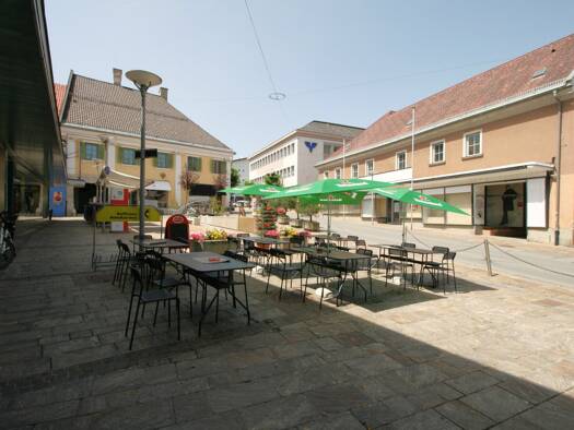 Bar/Café zur Miete 1.500 € Feldkirchen in Kärnten 9560