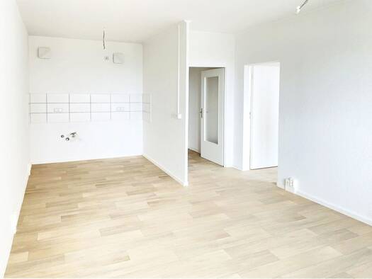 Wohnung zur Miete 390 € 3 Zimmer 57 m² 1. Geschoss Moskauer Platz 21 Moskauer Platz Erfurt 99091