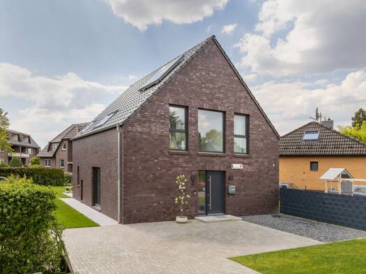Einfamilienhaus zum Kauf - Erstbezug provisionsfrei 805.400 € 5 Zimmer 160 m² 724 m² Grundstück Kleinmachnow 14532