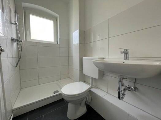 Wohnung zur Miete 339 € 2 Zimmer 50 m² 1. Geschoss Banter Weg 132 Bant Wilhelmshaven 26389