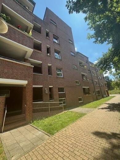 Wohnung zur Miete nur mit Wohnberechtigungsschein 463 € 3 Zimmer 84,2 m² 2. Geschoss frei ab 01.09.2025 Hildegardisweg 1 Innenstadt Viersen 41747