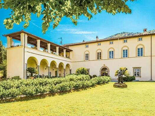 Haus zum Kauf 8.200.000 € 2.700 m² Lucca 55100