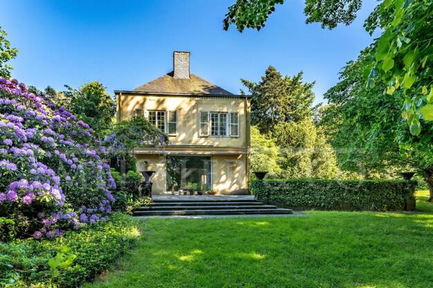 Villa zum Kauf 11.500.000 € 15 Zimmer 600 m² 10.940 m² Grundstück Othmarschen Hamburg 22605