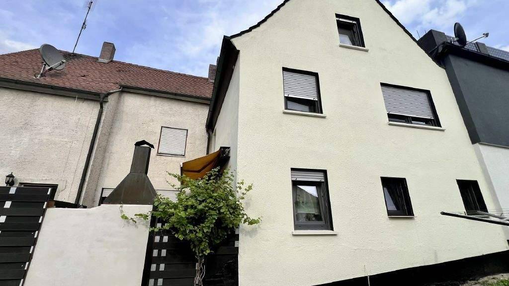 Einfamilienhaus zum Kauf 226.000 € 5 Zimmer 130 m² 115 m² Grundstück Schauerheim Neustadt/Aisch Umgebung 91413