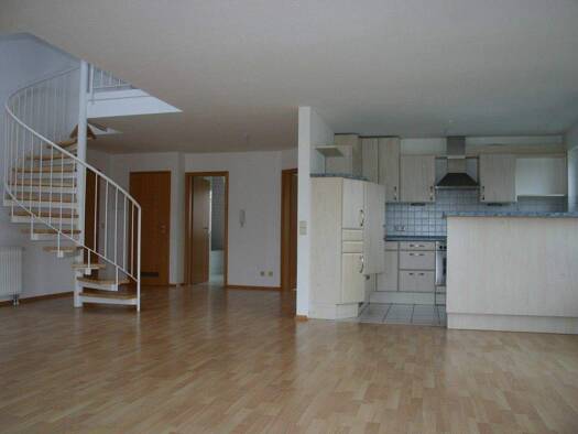 Maisonette zur Miete 950 € 3 Zimmer 97,4 m² frei ab 01.12.2025 Oberjesingen Herrenberg 71083