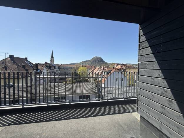 Wohnung zur Miete - Erstbezug 1.950 € 4 Zimmer 118,8 m² 3. Geschoss frei ab 01.12.2026 Singen Singen (Hohentwiel) 78224