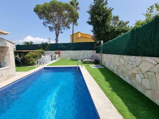 Villa zum Kauf 1.490.000 € 6 Zimmer 415 m² 859 m² Grundstück Lloret de Mar 17310