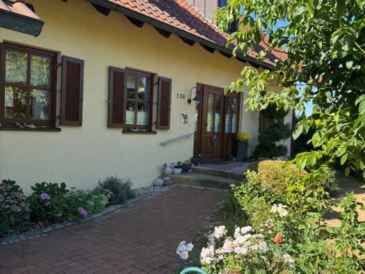 Immobilie zum Kauf 795.000 € 8 Zimmer 285 m² 631 m² Grundstück frei ab 01.01.2027 Bamberg Bamberg 96052