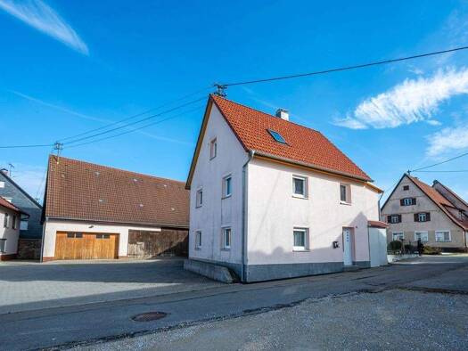 Einfamilienhaus zur Miete 1.000 € 5 Zimmer 116 m² 78 m² Grundstück frei ab 01.05.2026 Bei der Kirche 18 Feldstetten Laichingen / Feldstetten 89150