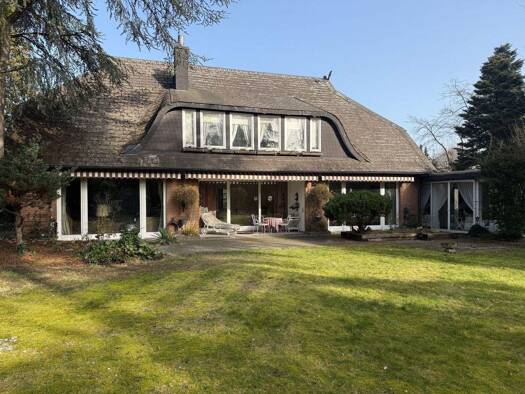 Einfamilienhaus zum Kauf 1.280.000 € 7 Zimmer 260 m² 2.264 m² Grundstück Großburgwedel Burgwedel 30938