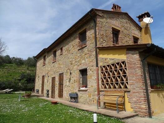 Bauernhaus zum Kauf 690.000 € 10 Zimmer 250 m² 12.000 m² Grundstück frei ab sofort Florence