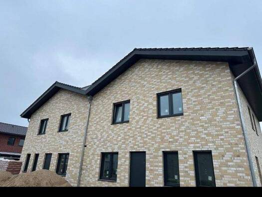 Doppelhaushälfte zum Kauf 419.000 € 5 Zimmer 150 m² 355 m² Grundstück Bohmte 49163