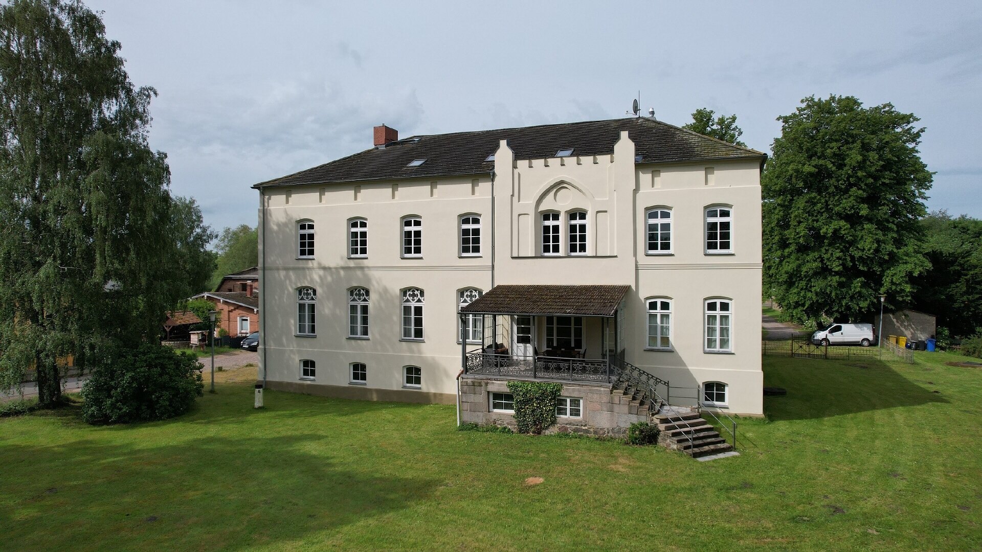 Haus zum Kauf 1.100.000 € 20 Zimmer 650 m²<br/>Wohnfläche 9.262 m²<br/>Grundstück Kühlungsborn 18225