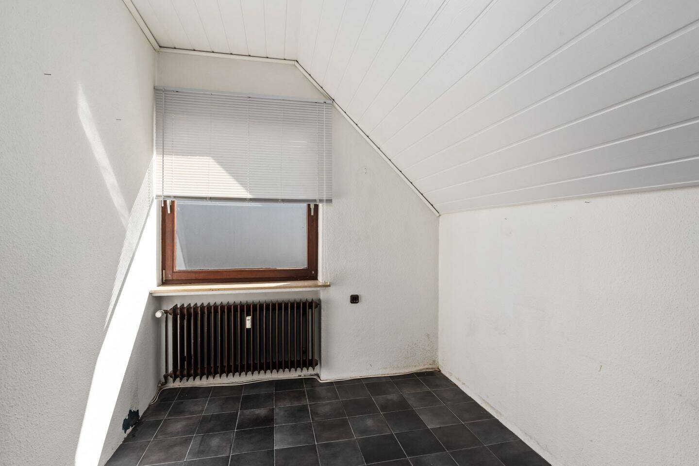 Mehrfamilienhaus zum Kauf - Ansicht 4