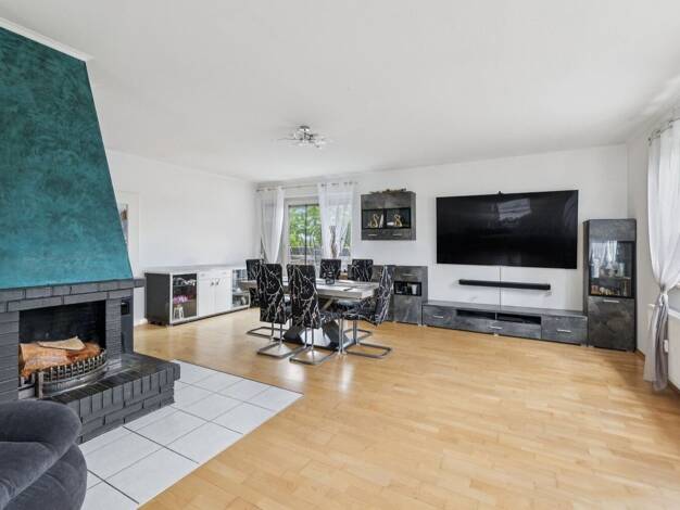 Wohnung zum Kauf 295.000 € 4,5 Zimmer 119 m² 2. Geschoss Roter Hügel Bayreuth 95445
