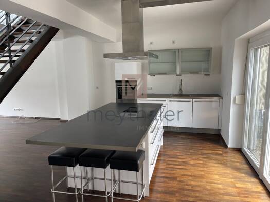 Maisonette zur Miete 1.570 € 3 Zimmer 140 m² Dachgeschoss, 3. Geschoss frei ab sofort Brunnengasse 13-15 Lorenz Nürnberg 90402