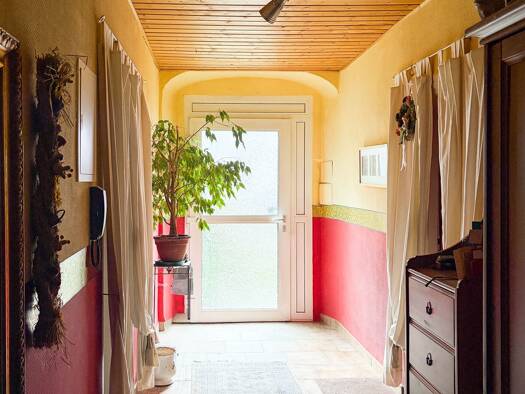 Einfamilienhaus zum Kauf 420.000 € 6 Zimmer 230 m² 533 m² Grundstück Innenstadt Hof 95028