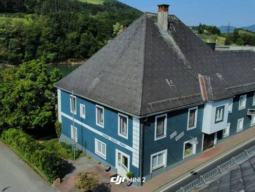 Laden zur Miete 150 € 10 Zimmer 18 m² Verkaufsfläche Lavamünd 9473