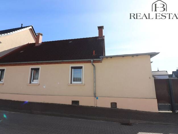 Reihenendhaus zum Kauf 90.000 € 4 Zimmer 93,4 m² 472 m² Grundstück frei ab sofort Mühlendamm 6 Samswegen 39326