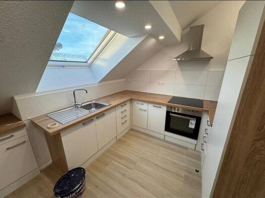 Wohnung zur Miete 500 € 4,5 Zimmer 125 m² Geschoss 5/5 frei ab sofort Marie-Alexandra-Straße 5 Beiertheim-Bulach Karlsruhe 76135