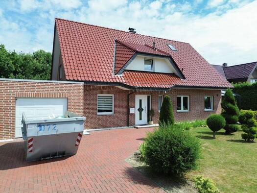 Mehrfamilienhaus zum Kauf 495.000 € 7 Zimmer 200 m² 637 m² Grundstück frei ab 01.09.2026 Aschen Dissen 49201