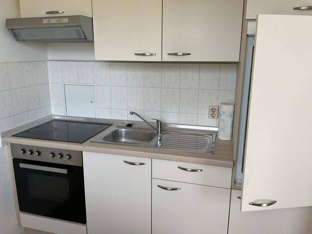 Wohnung zur Miete 241 € 1 Zimmer 35,9 m² 5. Geschoss Johannes-Göderitz-Straße 77 Neu Olvenstedt Magdeburg 39130