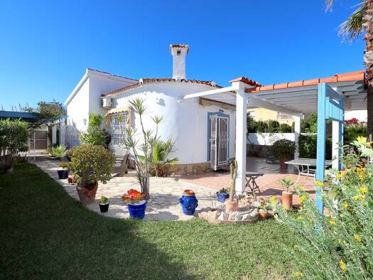 Villa zum Kauf provisionsfrei 180.000 € 3 Zimmer 54 m² 300 m² Grundstück Oliva 46780