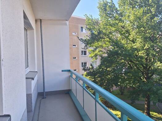 Wohnung zur Miete 330 € 2 Zimmer 56,6 m² 2. Geschoss Ostring 42 Königshufen Görlitz 02828
