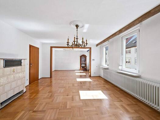 Einfamilienhaus zum Kauf provisionsfrei 199.000 € 10 Zimmer 183,4 m² 105 m² Grundstück Mühlheim Mühlheim an der Donau 78570