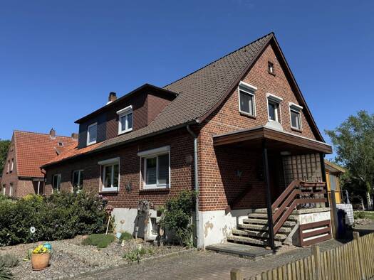 Doppelhaushälfte zum Kauf 149.000 € 4 Zimmer 125 m² 543 m² Grundstück Dannenberg Dannenberg 29451