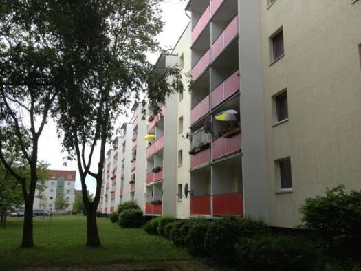 Wohnung zur Miete 830 € 3 Zimmer 61,5 m² 3. Geschoss frei ab sofort Walther-Bothe-Straße 33 Oranienburg 16515