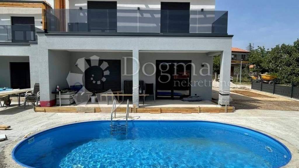 Haus zum Kauf 470.000 € 8 Zimmer 130 m² Labin