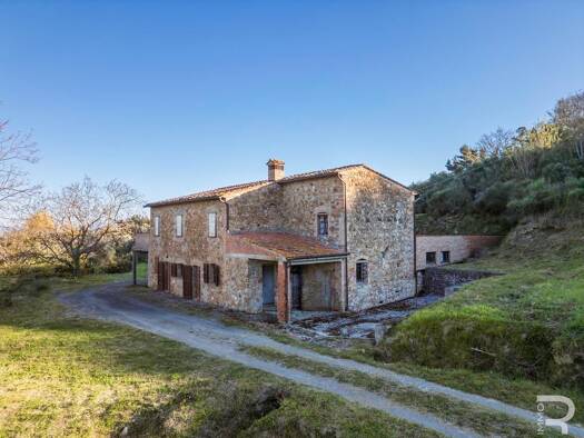 Bauernhaus zum Kauf 650.000 € 4 Zimmer 680 m² 40.000 m² Grundstück frei ab sofort Montaione 50050